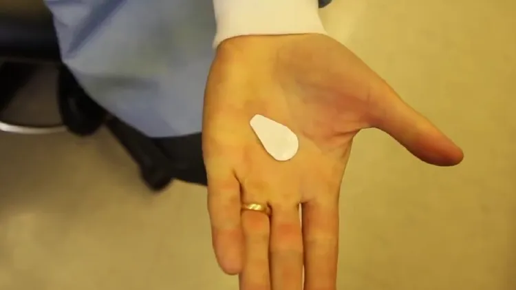 Bill Gates impulsa tecnología para vacunas en forma de parche