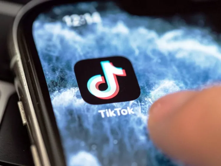 Advierten por reto de TikTok entre jóvenes, desaparecen por dos días