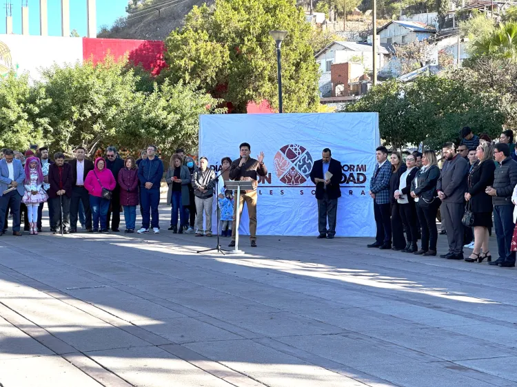 Llevan a cabo ceremonia cívica y de oración