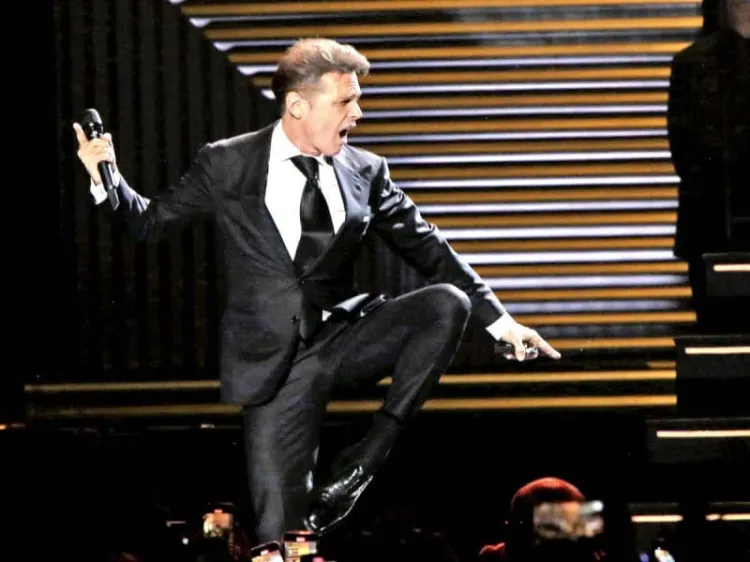 Ilumina “El Sol” a más de 20 mil personas