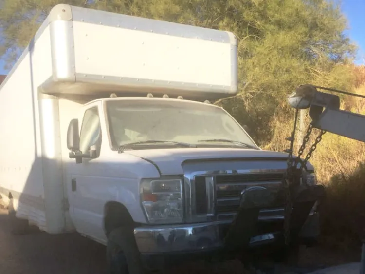 Encuentran unidad pesada que tenía reporte de robo en Arizona