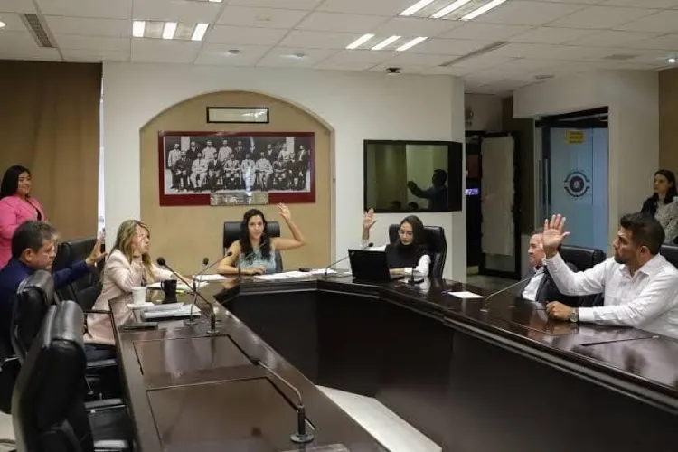 Analizarán Presupuesto 2024 mañana martes