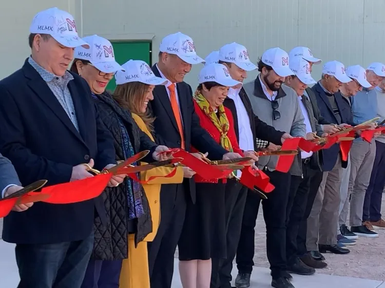 Inaugura gobernador parque industrial en Agua Prieta