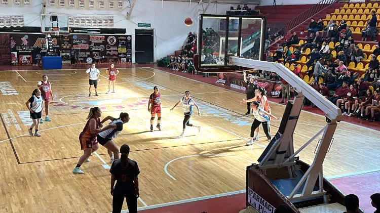 Esperan crezca plan piloto de rehabilitación de canchas en colonias