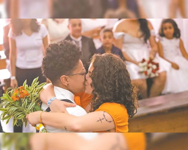 Acepta el Vaticano bendición de parejas homosexuales sin considerarlas matrimonio