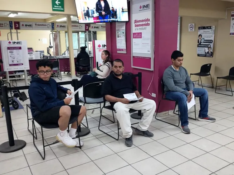 Convoca INE a actualizar credencial en Nogales