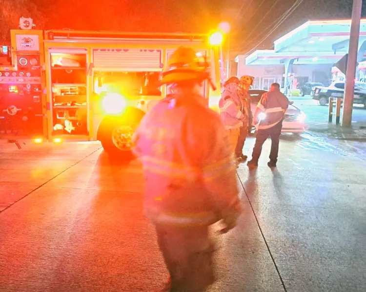 Provoca fuerte movilización policiaca una fuga de gas natural