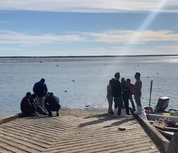 Mata tiburón a pescador en Yavaros