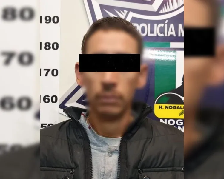 Detienen a persona por entrar a vivienda con un machete