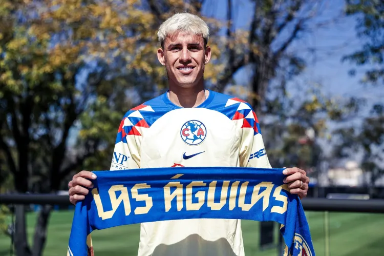 Calderón es del América