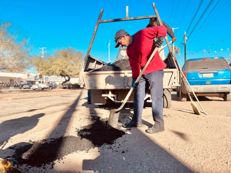 Reinician labor de bacheo en varias calles de la ciudad