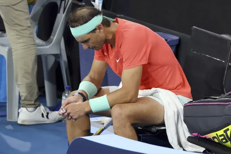 Nadal se baja de Australia