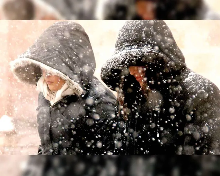 Regresan a clases en México 24 millones de estudiantes pese al frío