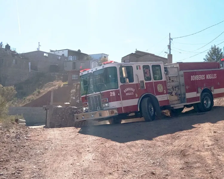 Destruyen llamas vivienda en la Colosio