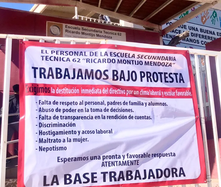 Denuncian acoso laboral en secundaria