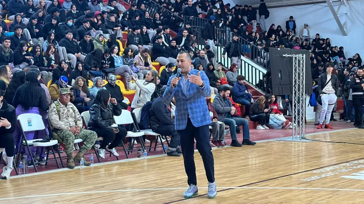 Destaca Quintero talento mexicano