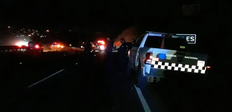 Despojan a taxista de su vehículo