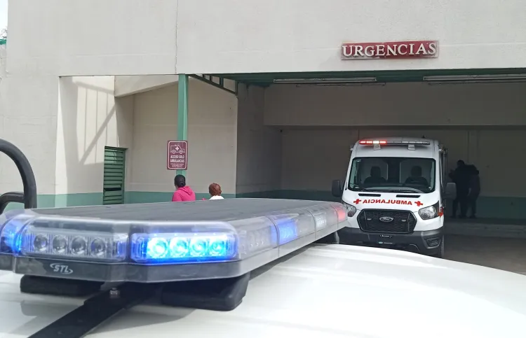 Internan a jóvenes por atropellamiento por maniobras peligrosas