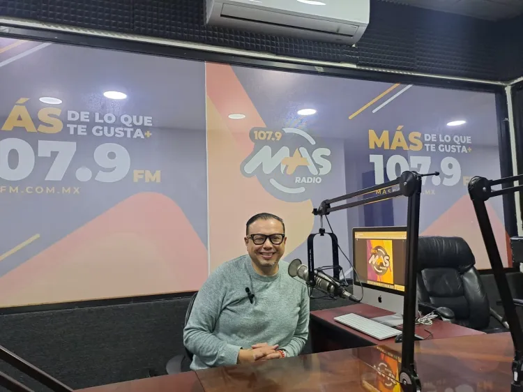 Celebran Día Mundial de la Radio