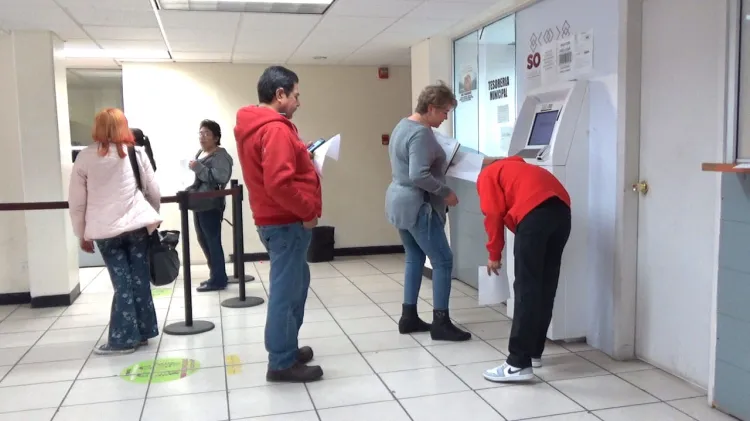 Continúan descuentos en la revalidación de placas