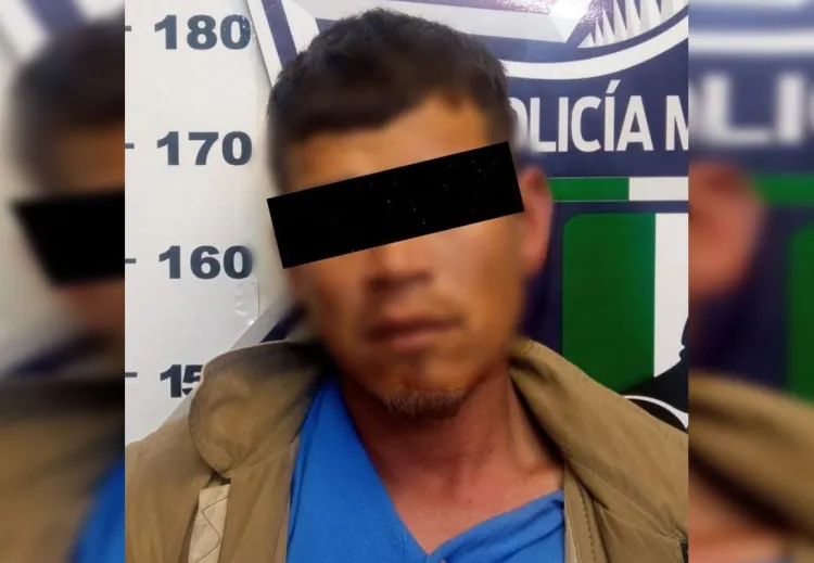 Por agredir a su pareja en la calle una persona fue detenida