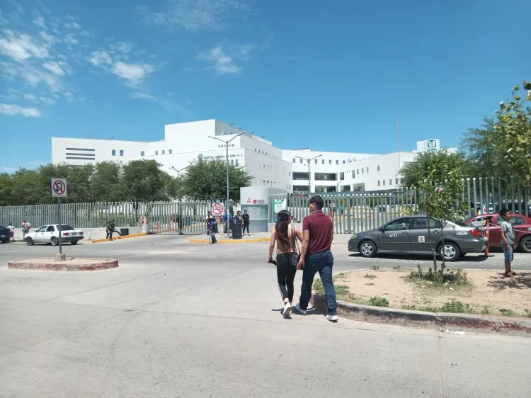 Agrede física y verbalmente guardia del IMSS; lo denuncian