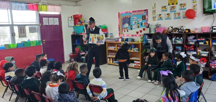 Llevan pláticas preventivas a los estudiantes nogalenses