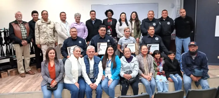 Celebran al Policía del Mes de enero del 2024