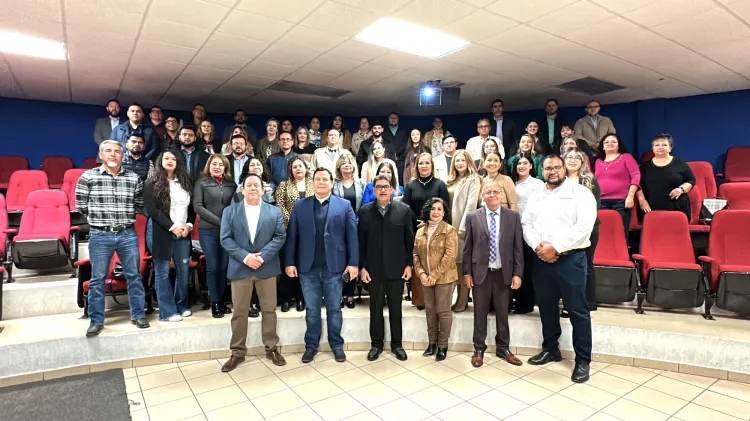 Realizan taller regional de Contralores