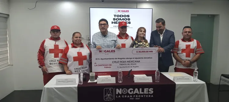 Ayuntamiento entrega donativo a la Cruz Roja