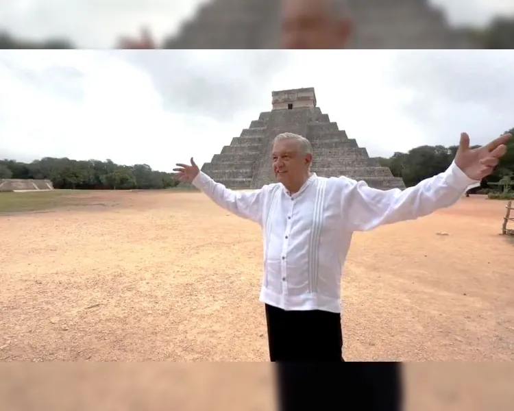 Presume AMLO tiempos de recorrido del Tren Maya; "estoy muy contento… me siento galán"