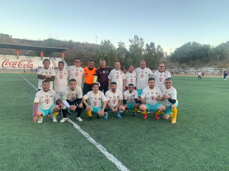 Veteranos de Nogales a Nacional de futbol