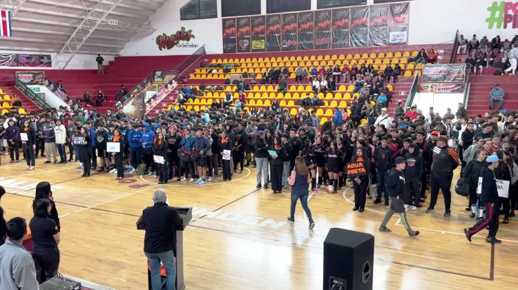 Inauguran “Cobachadas” en el gimnasio municipal