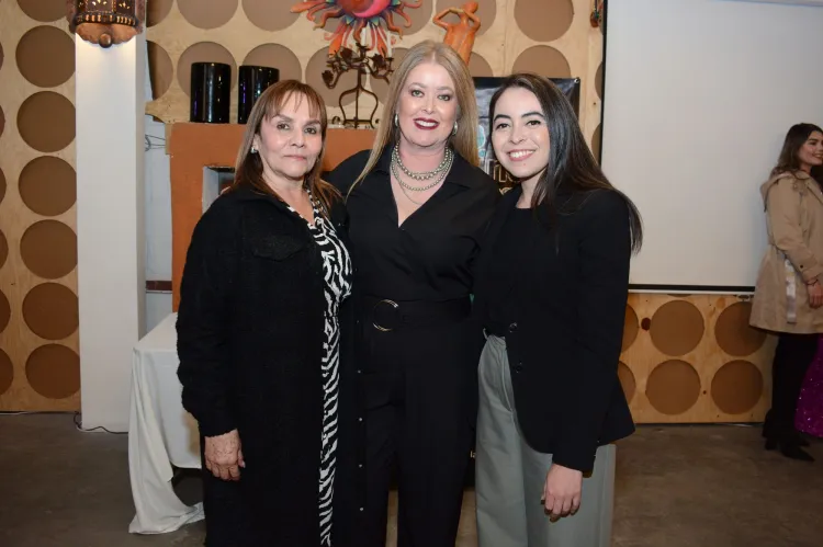 Resalta Griselda Quintero rol familiar en lucha por las mujeres