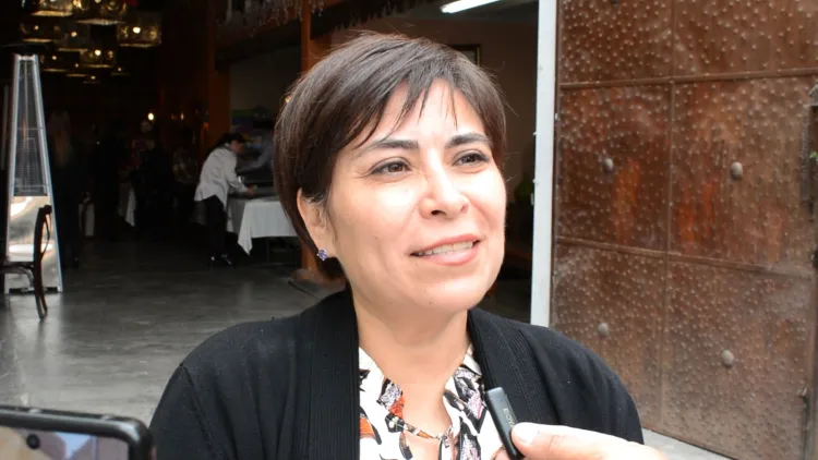 Motivan a mujeres para incursionar en la ciencia y tecnología