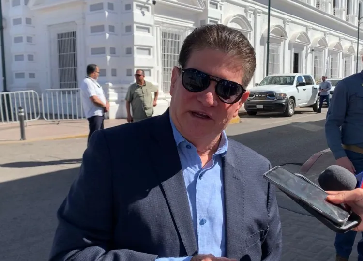 Detienen autobús en Huatabampo con 180 mil pastillas de fentanilo