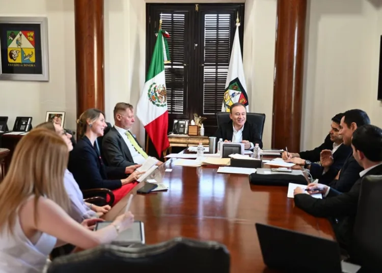Gobernador Alfonso Durazo se reúne con embajador de Finlandia en México