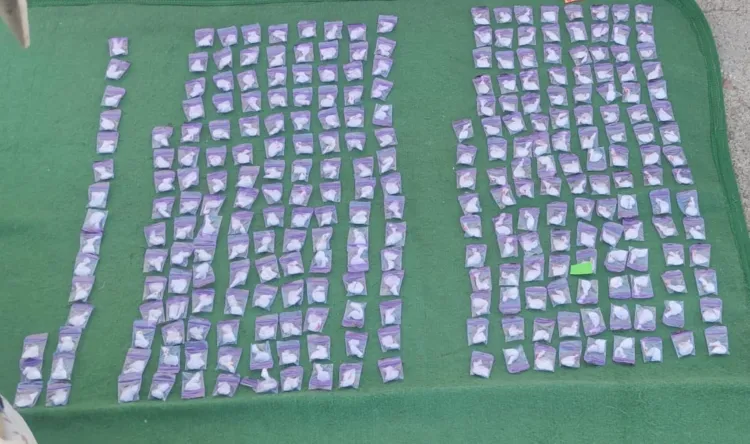 Cae sujeto con casi 3 mil dosis de metanfetamina en Nogales, Sonora