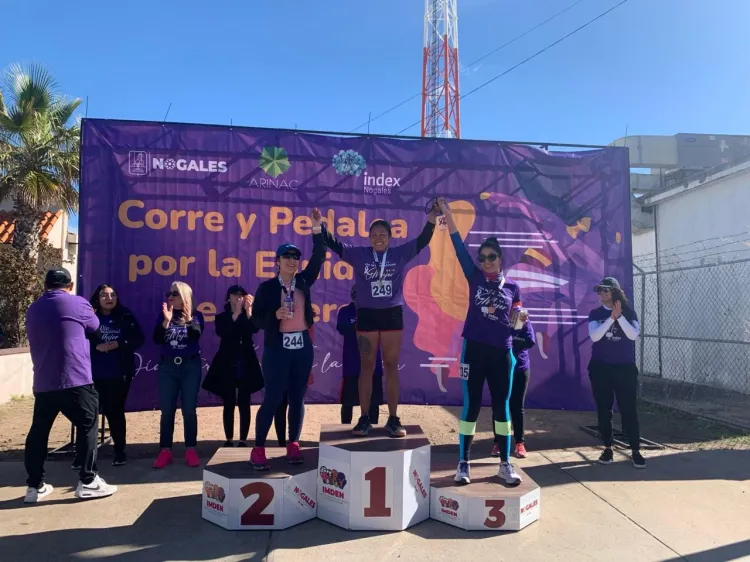 Conmemoran el mes y Día de la Mujer con carrera