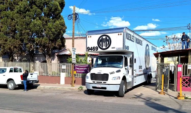 Arriba material electoral al INE en esta frontera