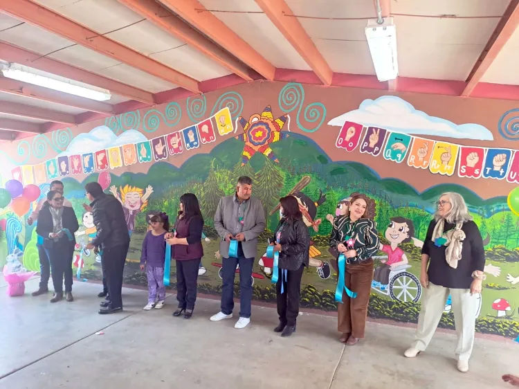 Inauguran mural incluyente en escuela primaria