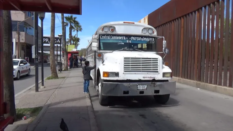 Reducen al 70% servicio de transporte urbano en esta ciudad