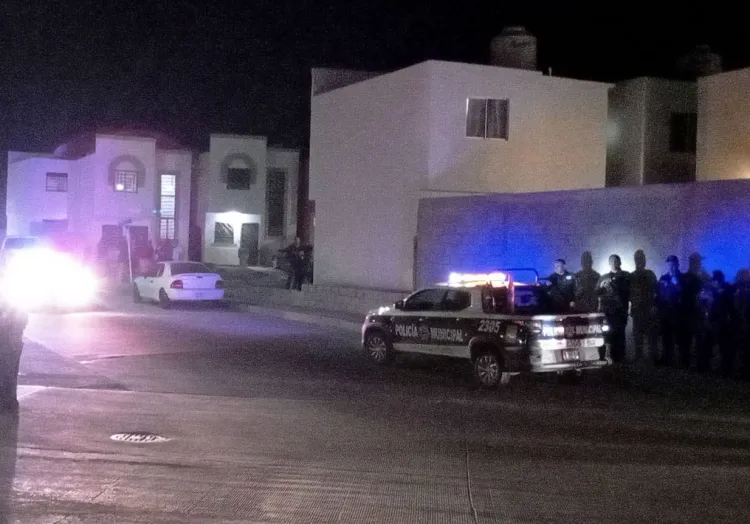 Pegan ladrones a vehículos y viviendas; afectados denuncian
