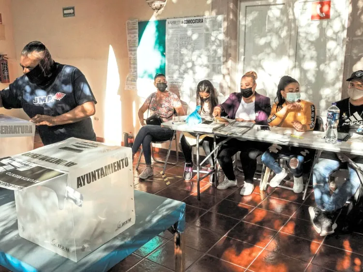 Rebasan los 4 mil ciudadanos que renuncian a ser funcionarios de casillas