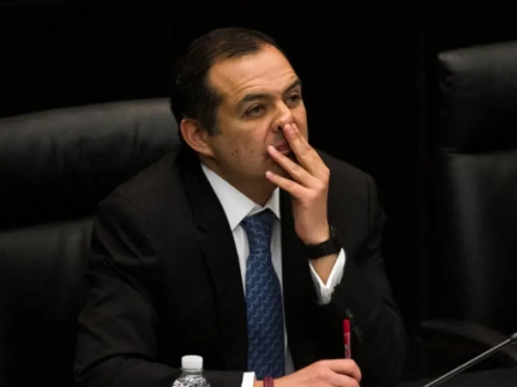 Confirma Tribunal expulsión de Ernesto Cordero del PAN