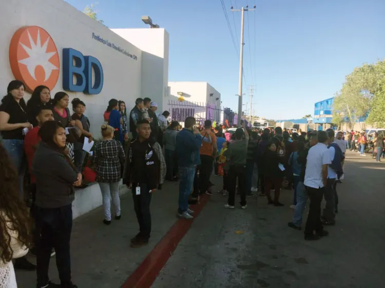 Realizan paro laboral enempresa Becton Dickison