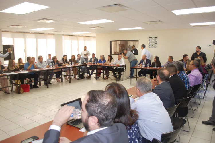 Participa Nogales en Foro