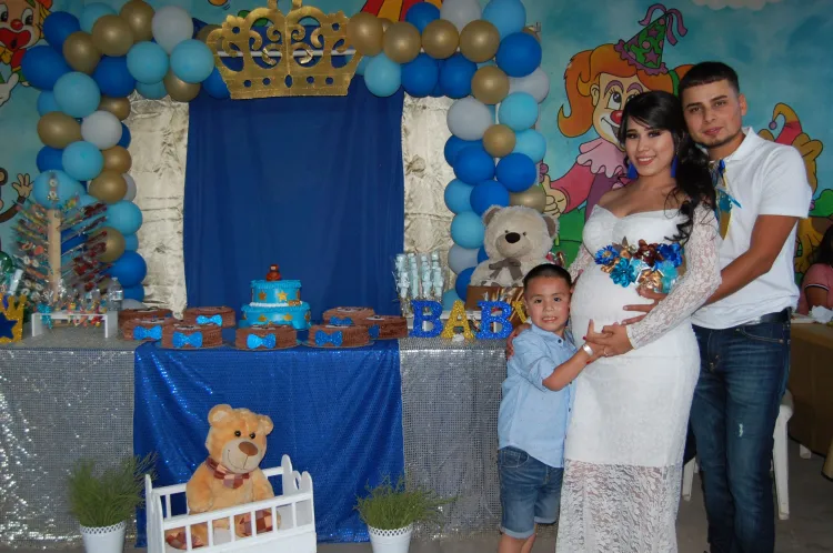 Se llamará Héctor Francisco