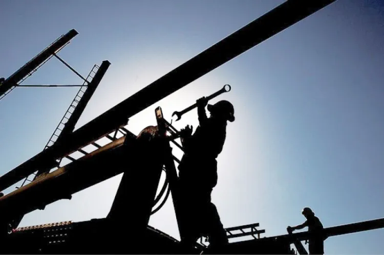 Otorgará EU 30 milvisas de trabajo