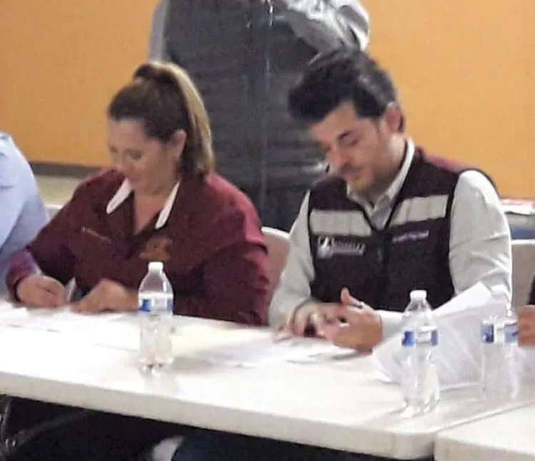 Formalizan Ayuntamiento e Ingenieros convenio de apoyo